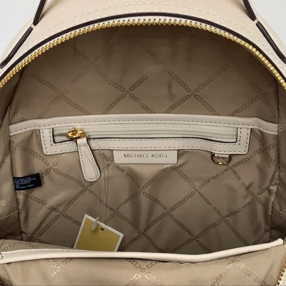 Michael Kors Women's Valerie Medium Pebbled Leather Backpack
Light Cream 
NWT - Picture 5 of 16